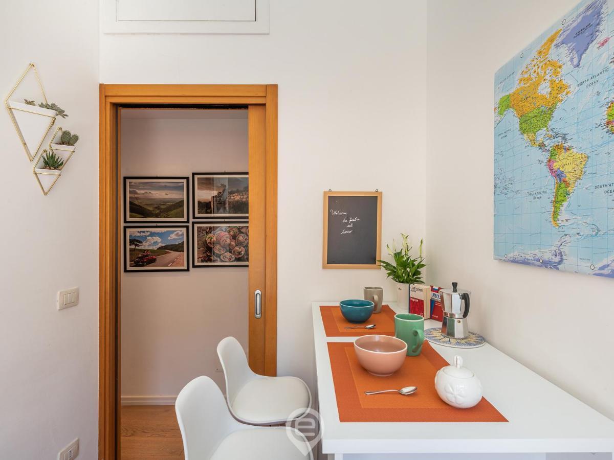 Ferienwohnung La Finestra Sul Corso Cagliari Exterior foto