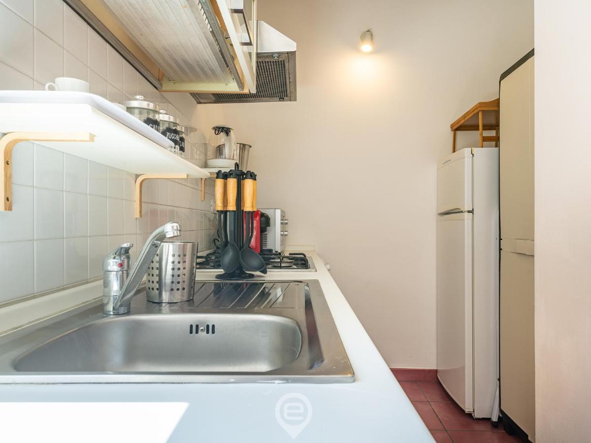 Ferienwohnung La Finestra Sul Corso Cagliari Exterior foto