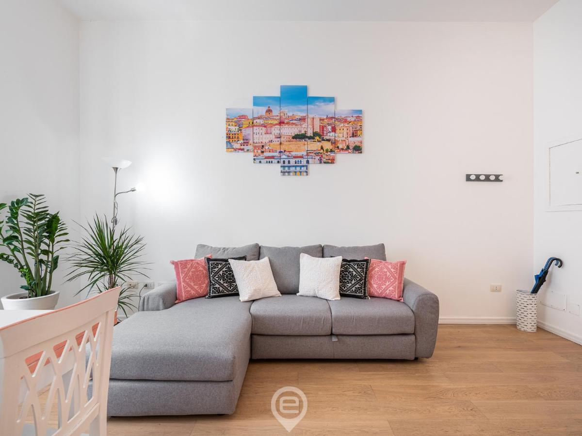 Ferienwohnung La Finestra Sul Corso Cagliari Exterior foto