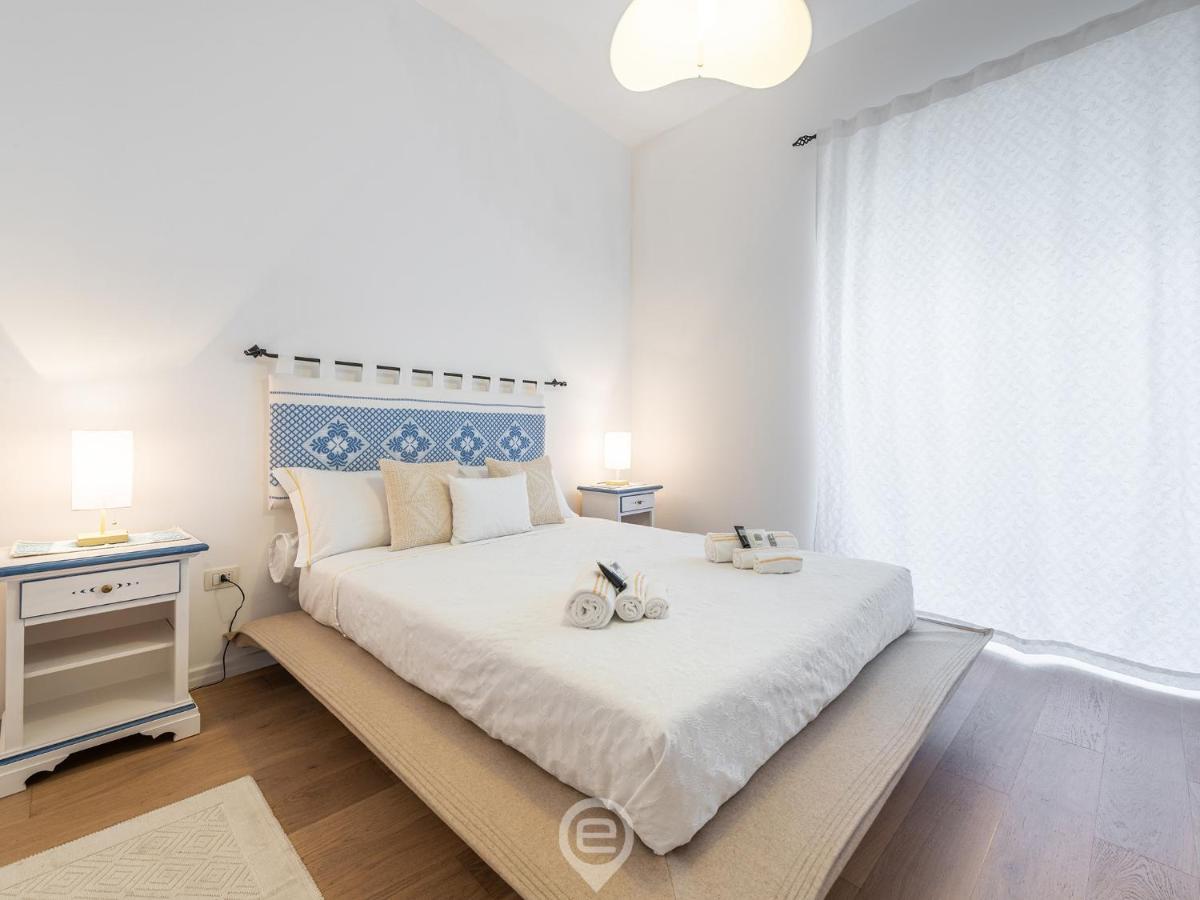 Ferienwohnung La Finestra Sul Corso Cagliari Exterior foto