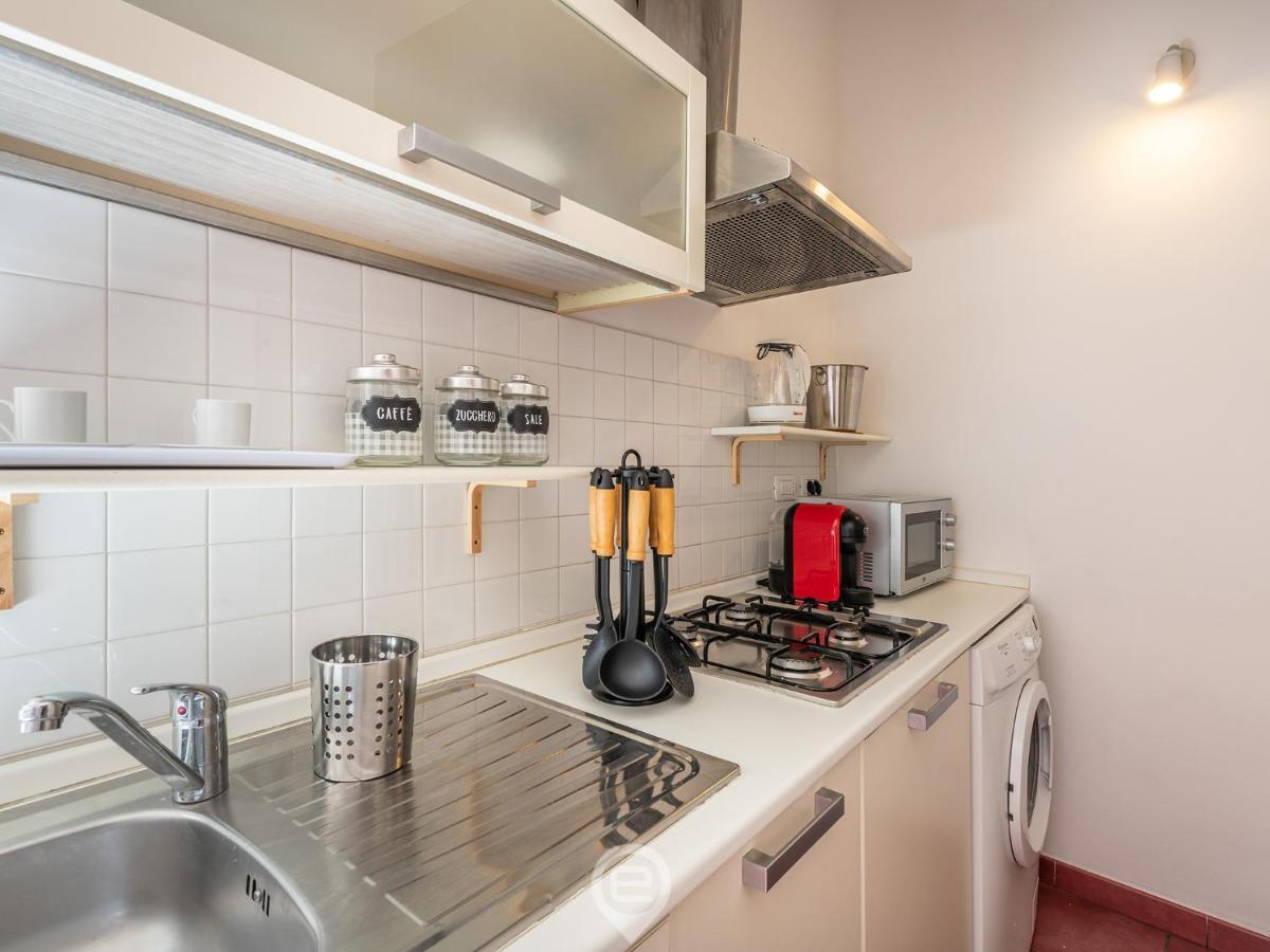 Ferienwohnung La Finestra Sul Corso Cagliari Exterior foto
